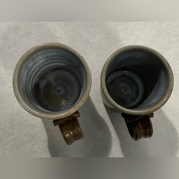 Set of 2 handmade pottery coffee tea mugs - Picture 6 of 12